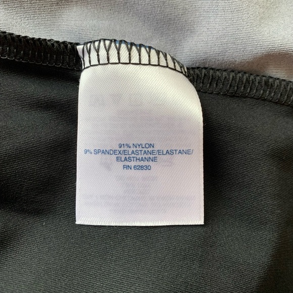 Lands’ End Comfy Stretchy Floral Long Sleeve Blouse - Picture 5 of 5